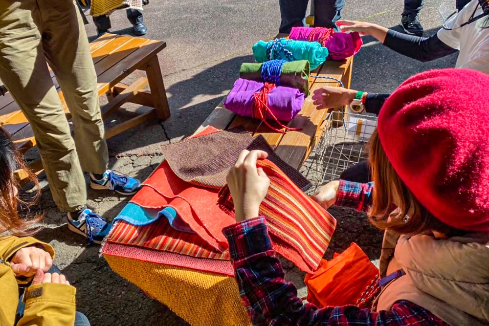 ハンモックとランチマット選び♪