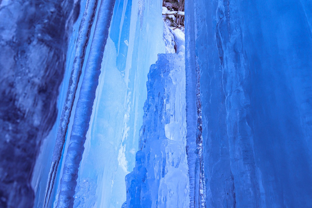 氷のシャンデリア