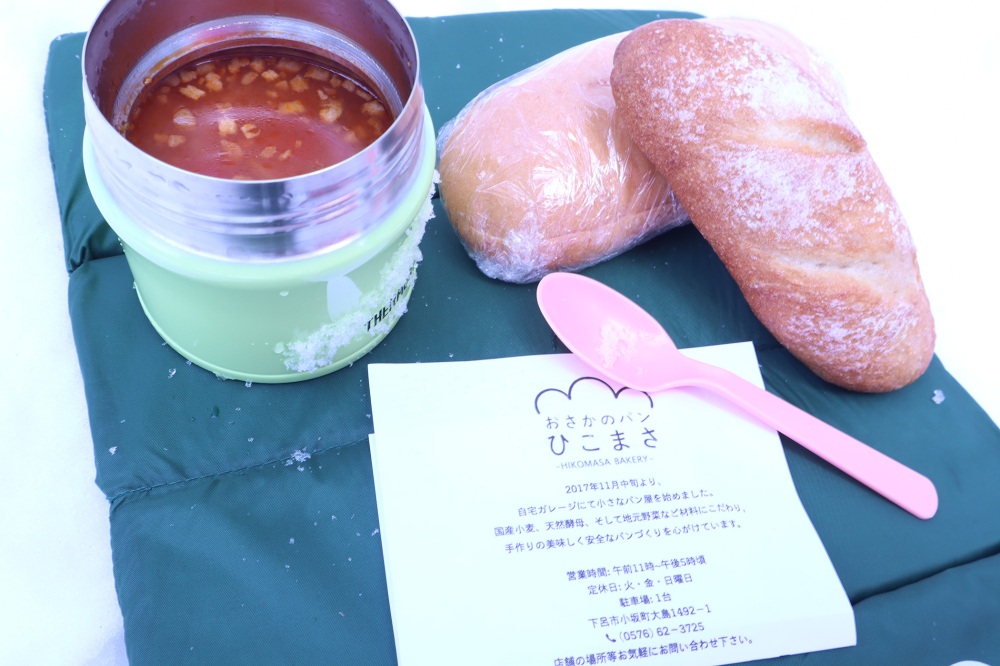 ひこまささん謹製の昼食