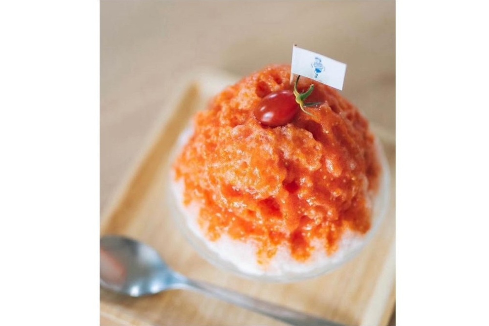 提供：あかねトマトのかき氷