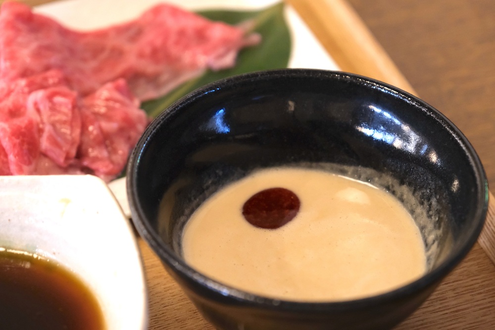 自家製のごまだれにラー油が最高