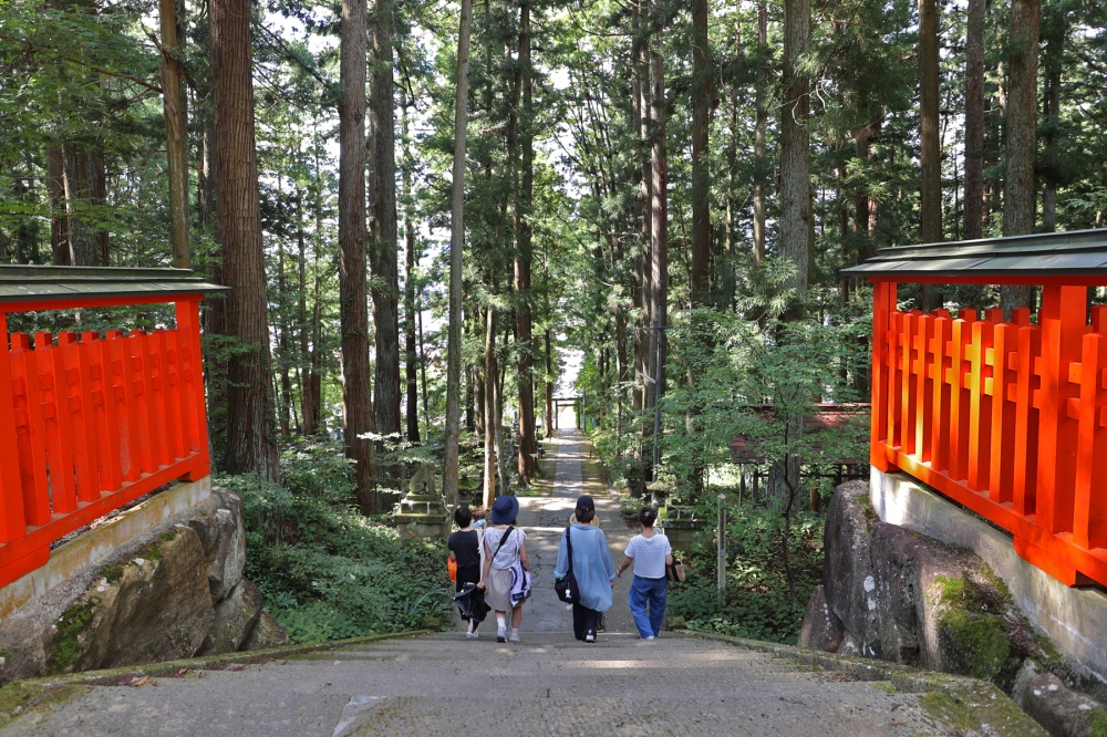 次の寺院へ向かいます。