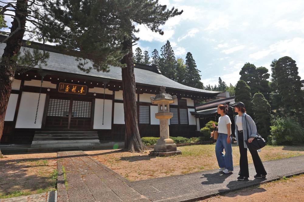 日本遺産構成文化財の素玄寺本堂。