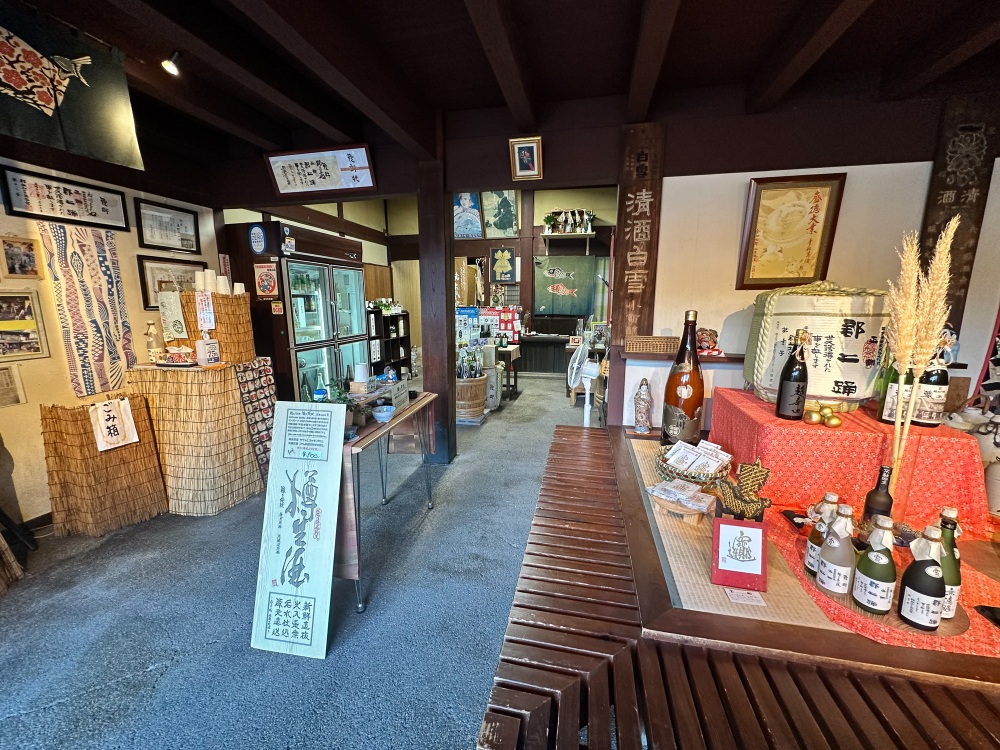 映画では大幅に改装されていた店内