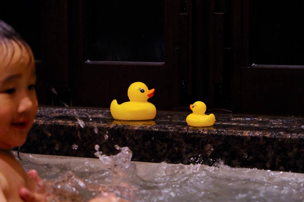 お風呂のアヒルも旅行バトラーからの心意気