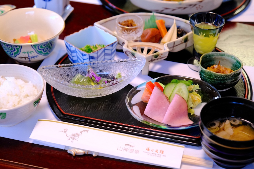 東美濃の食材と焼き物のコラボレーション