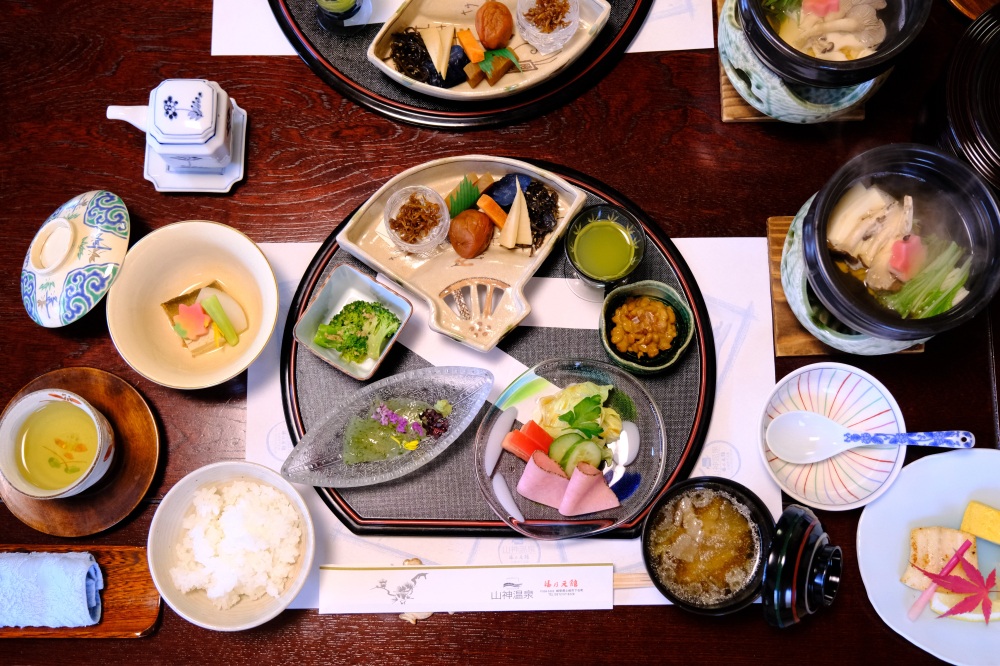 豪華な朝食は、どれも絶妙な味付けに感動