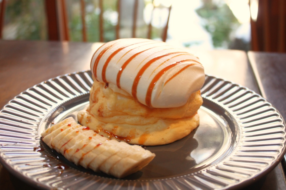 おこめのリコッタパンケーキ(キャラメルバナナ)