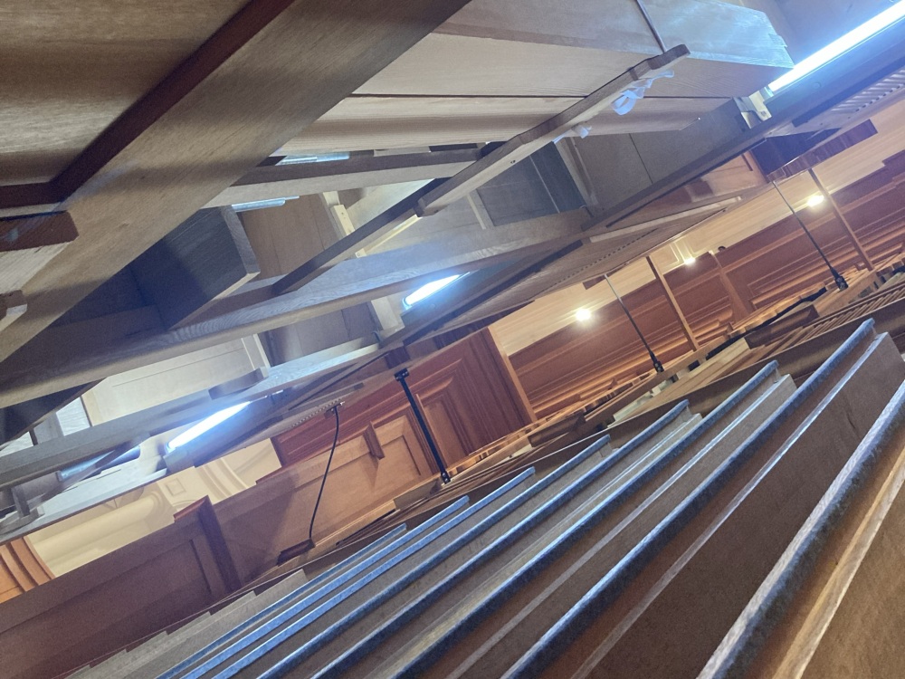 裏側から天井を見上げたところ