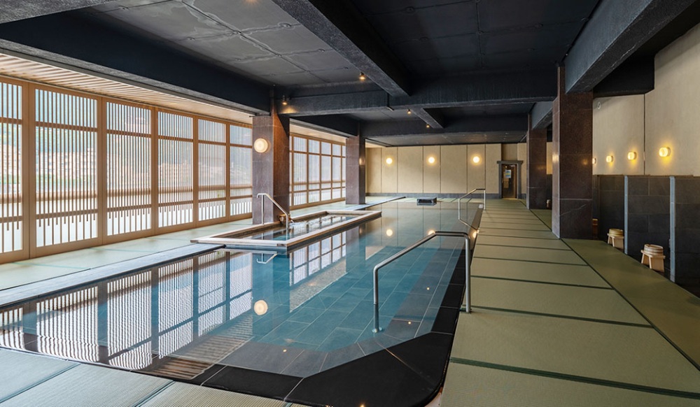 畳敷きの内湯が名物の下呂温泉 小川屋