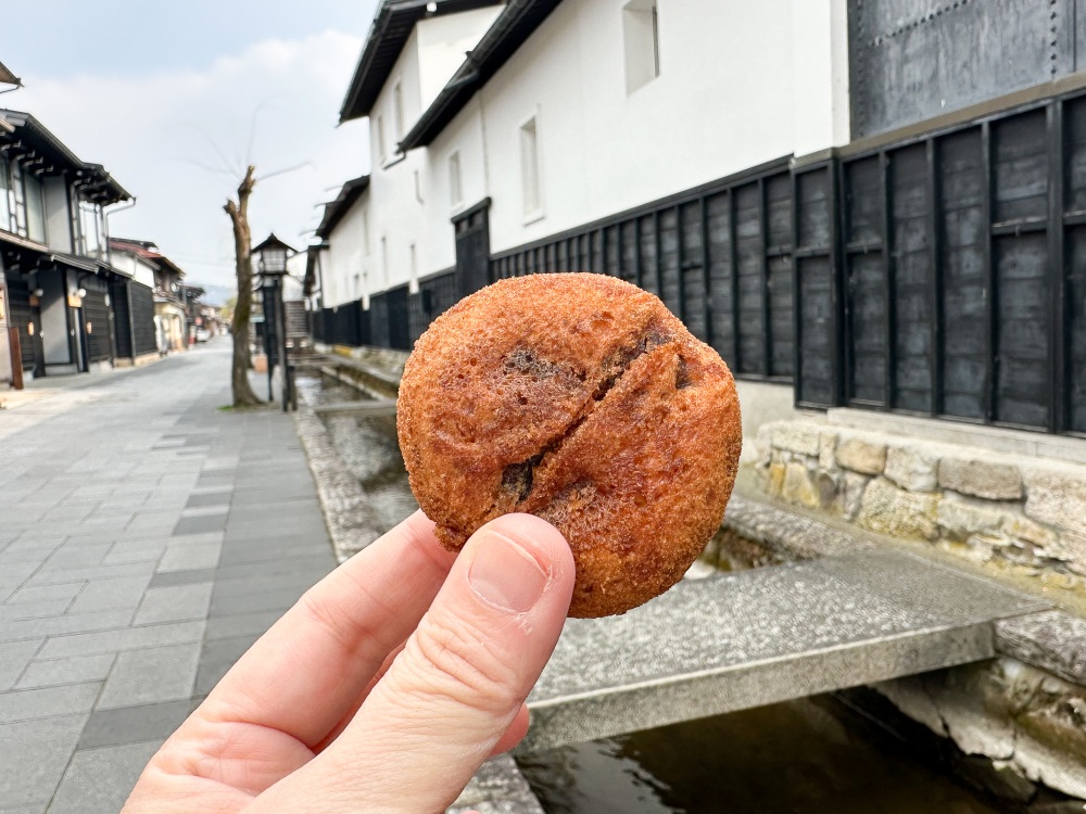 新名屋の天ぷらまんじゅう