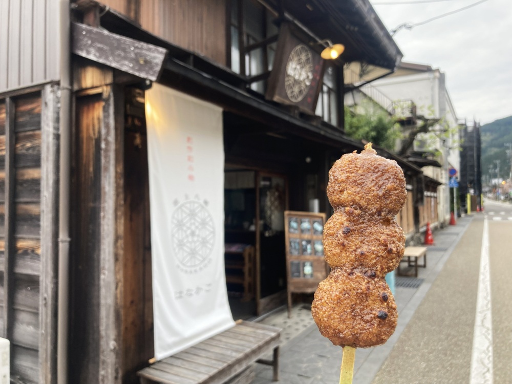 円形の団子が3つ並んだ五平餅