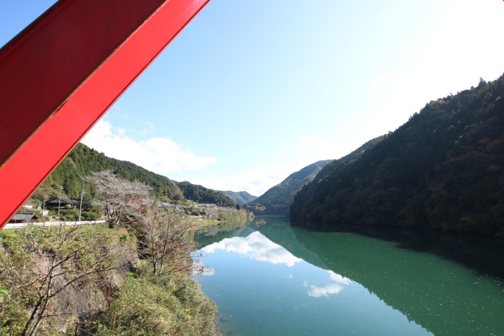 岐阜県・恵那市の初夏におすすめ。美しい笠置峡や周辺のドライブ＆写真撮影スポットをご紹介