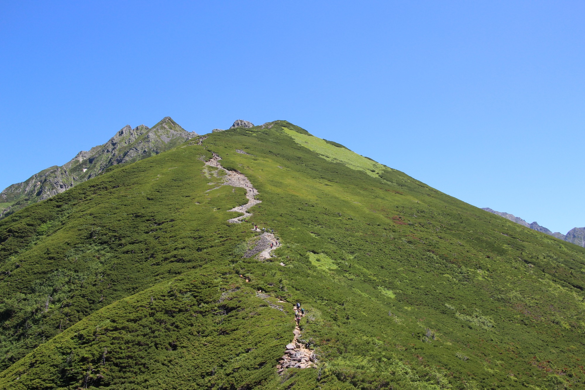 避暑を求めて岐阜・秘境の旅。北アルプスと清流に癒やされる、夏の涼スポット4選