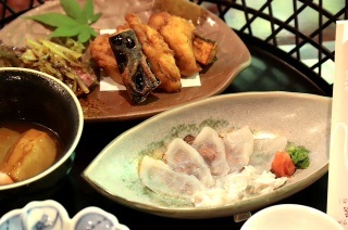 ちょっぴりディープな高山の旅。宇津江四十八滝ハイキング&八光苑の飛騨とらふぐランチ