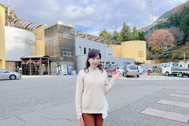 伊吹山の北麓で薬草風呂や薬膳料理が楽しめる！