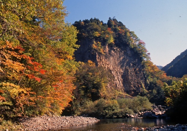 巌立峡の紅葉