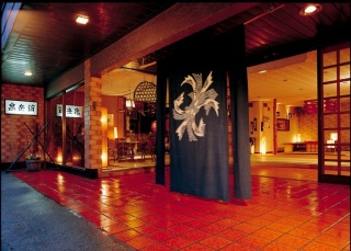 下呂の奥座敷 湯屋の秘湯 泉岳舘