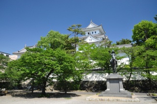 大垣城