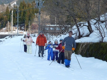 歩くスキーを使ったスノーウォーキング（生命の水と緑の活動セ…