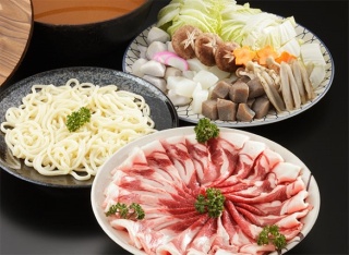 川の駅　旬の味　おか多