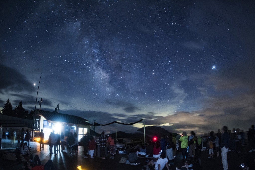 Shinhotaka Ropeway Rare Experience of Stargazing Three Times a Year