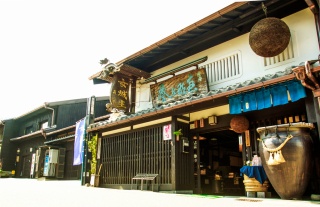 岩村醸造(株)
