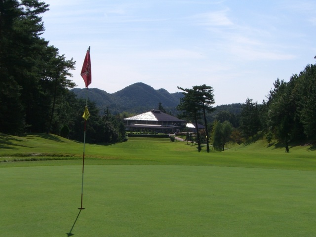 美濃加茂市のゴルフ場