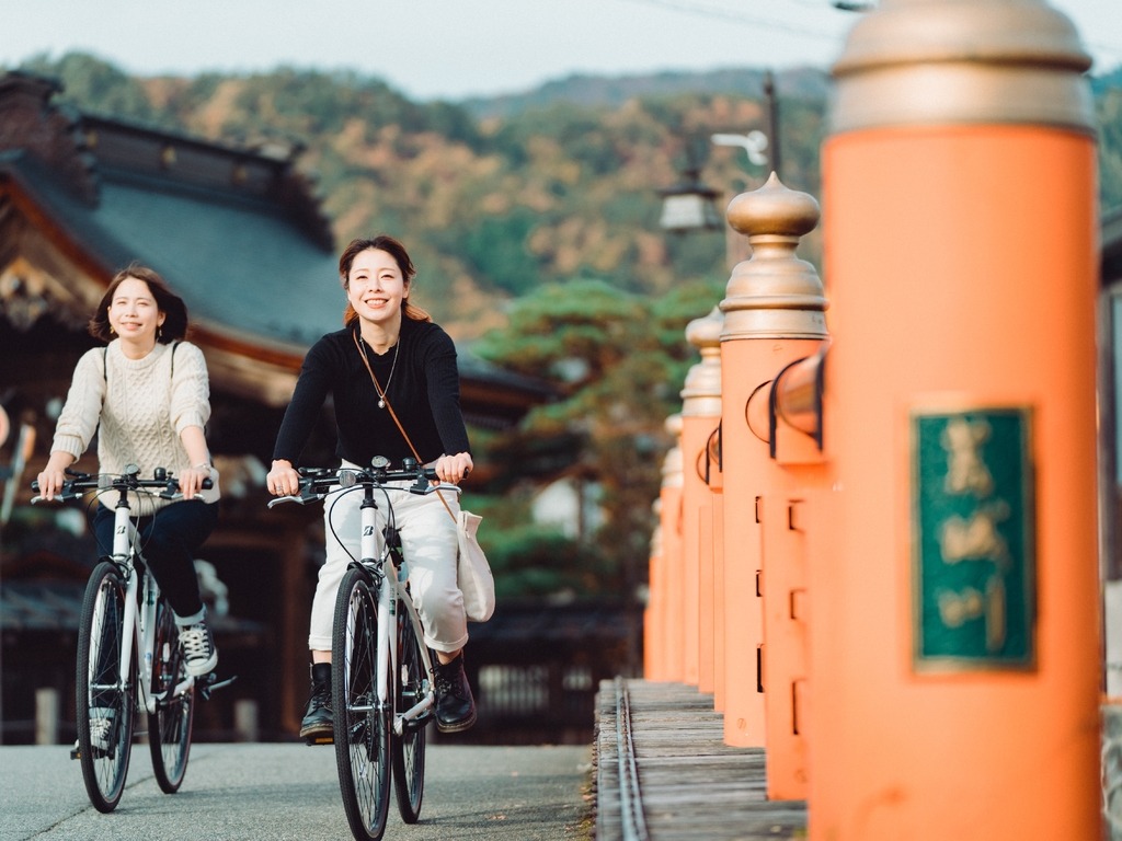 奧飛騨溫泉郷 騎乘越野車或自行車活動式地享受