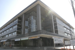 高山市民文化会館