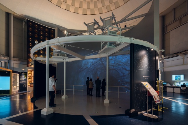 カミオカラボ研究者トーク「神岡で超新星ニュートリノ観測を目…