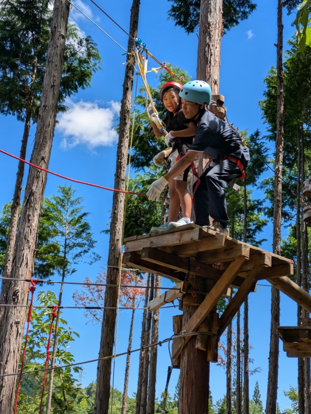 飛騨の自然を体いっぱい体感！空中アスレチック体験